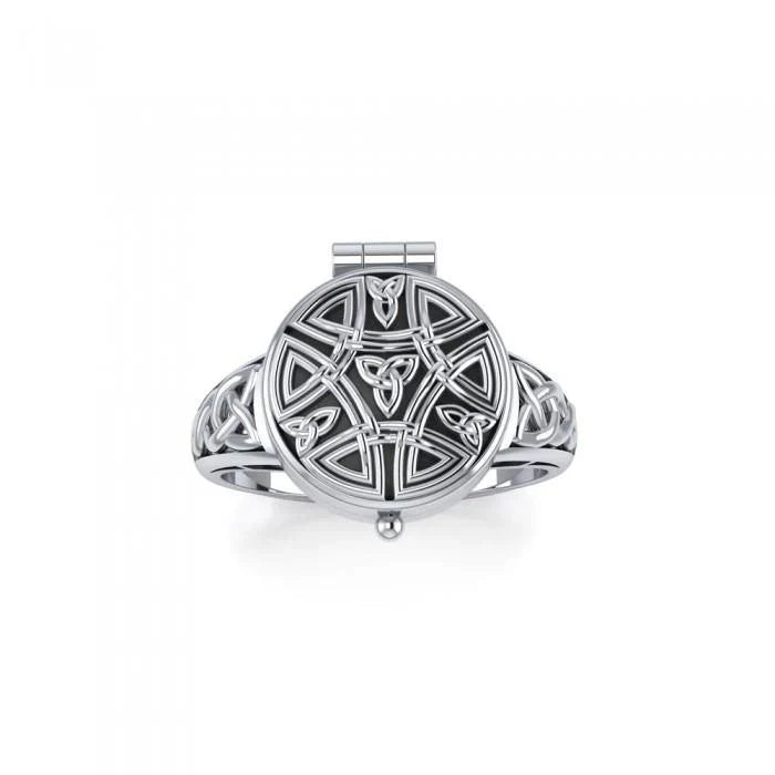 Celtic Knotwork Poison Ring