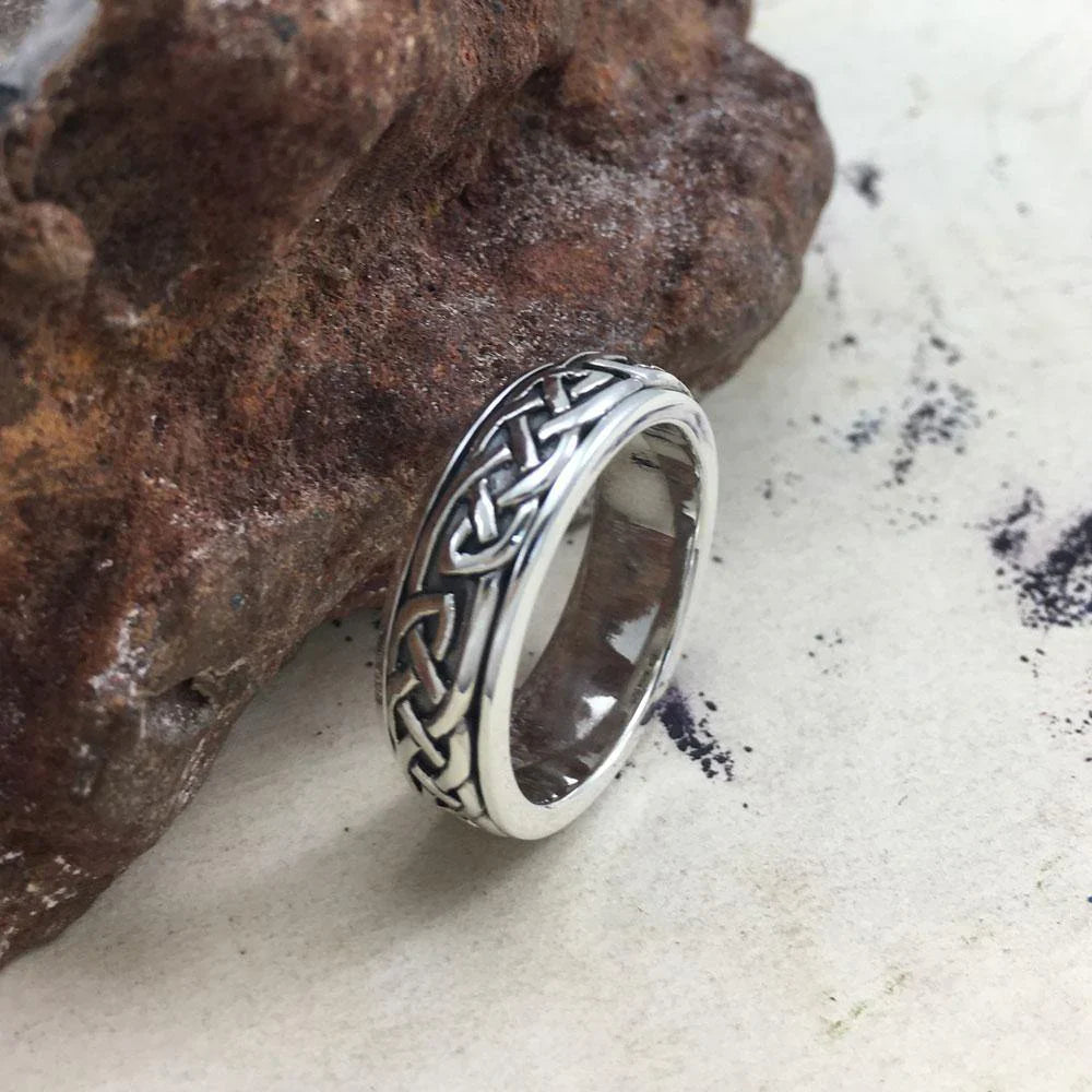 Celtic Knotwork Wedding Ring